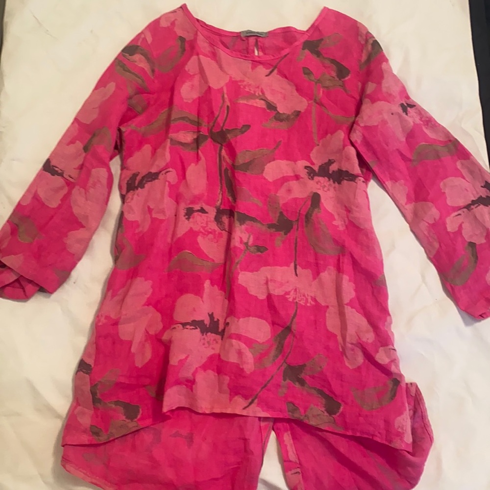 ORIGINALLY $235 - 100% Linen top